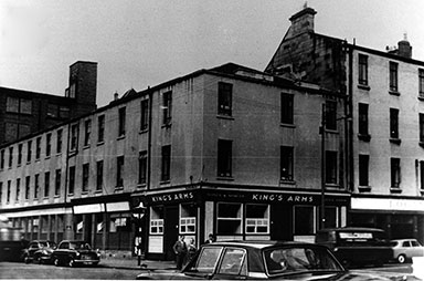 Exterior view of the King's Arms, 31 South Portland Street Gorbals.